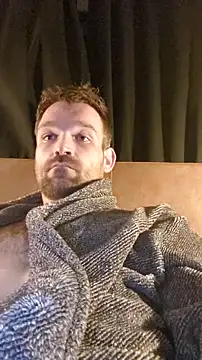 Snapshot of LKC94 chatting on September 23, 2:14 am LKC94 online show from September 23, 2:14 am