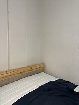 SashaLuss  online show from March 22, 2:42 pm