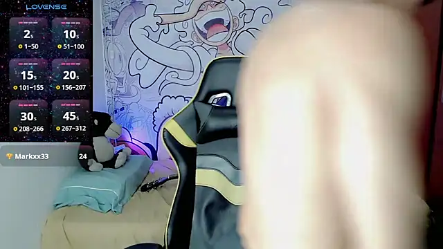 Snapshot of Thomass_shelbyy chatting on March 15, 4:43 pm Thomass shelbyy online show from March 15, 4:43 pm