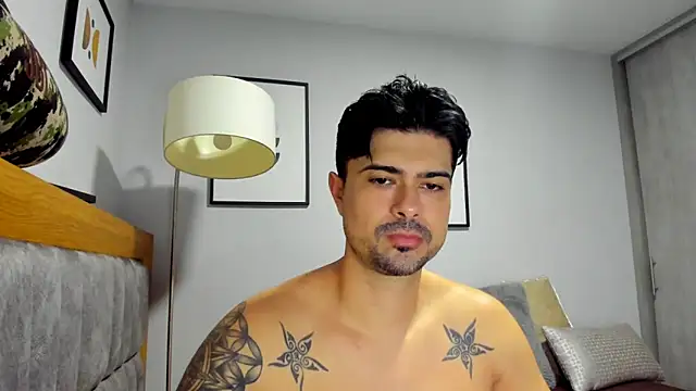 Dante Storm online show from December 16, 2:27 am