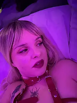 LoganPeny online show from November 7, 8:14 am