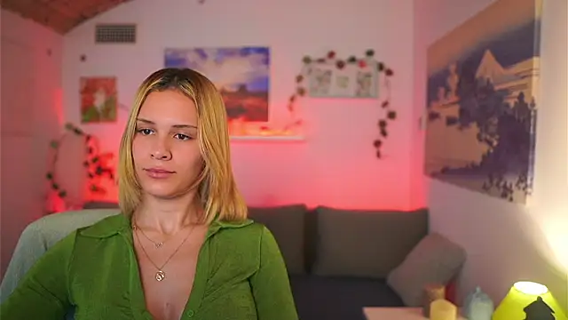 Aria Blonde online show from March 22, 5:20 pm