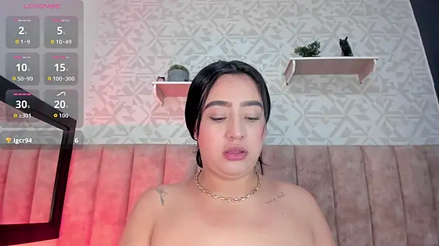 MelinaCruz online show from September 27, 5:01 am