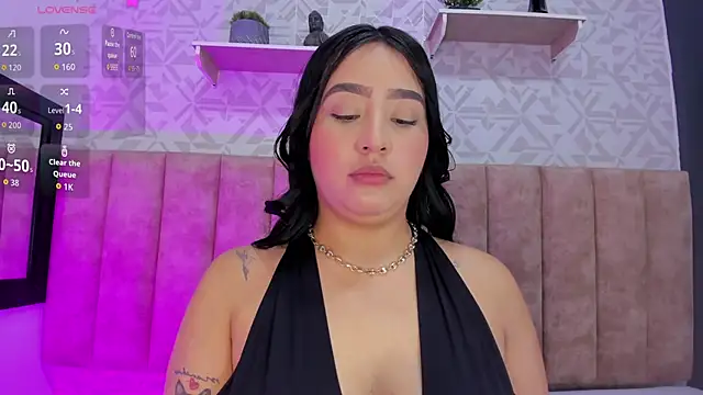 Snapshot of MelinaCruz chatting on November 5, 3:50 am MelinaCruz online show from November 5, 3:50 am