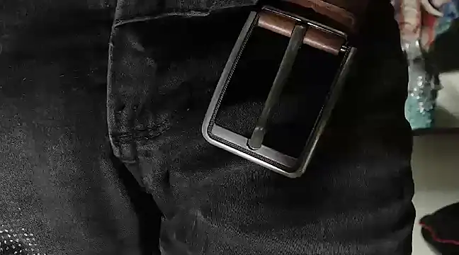 BladeFoxxx1 online show from March 23, 6:26 am