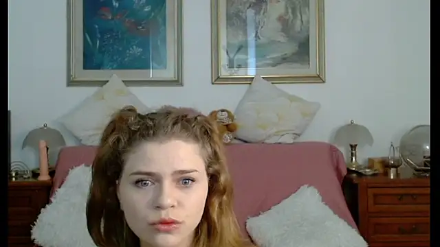 HaleyReedme online show from March 14, 7:26 am