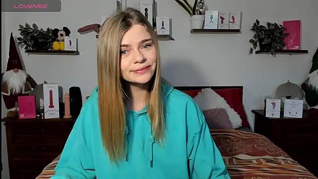 HaleyReedme online show from January 9, 7:33 am