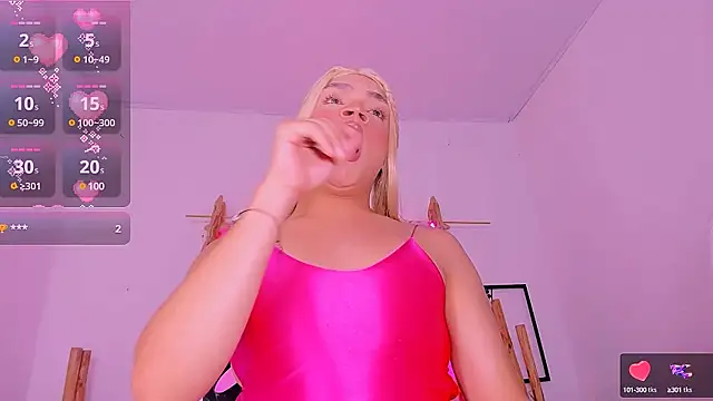 Snapshot of Brithanycullen chatting on March 12, 4:35 pm Brithanycullen online show from March 12, 4:35 pm