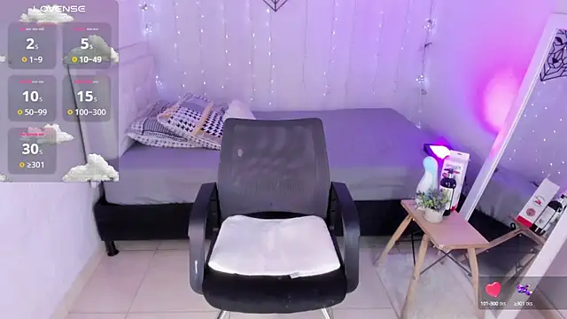 Snapshot of Brithanycullen chatting on September 19, 2:02 am Brithanycullen online show from September 19, 2:02 am