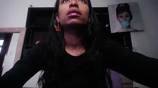 Violet King online show from March 13, 1:29 pm