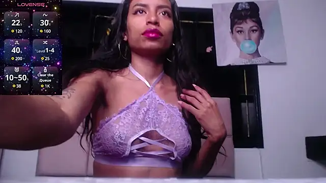 Violet King online show from March 20, 1:15 pm