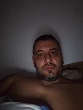 yourflowerpink online show from December 19, 7:43 pm