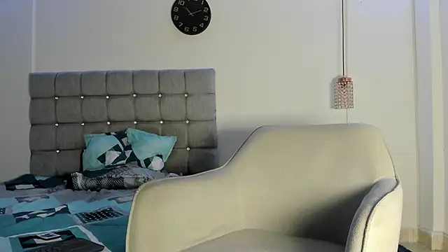 DOGDOG00 online show from September 13, 6:24 am