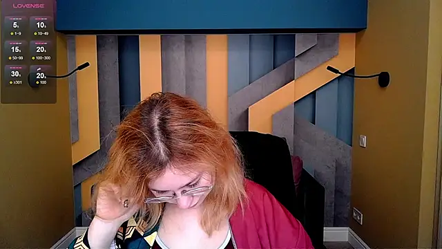 AngelinaLow online show from January 18, 6:28 am