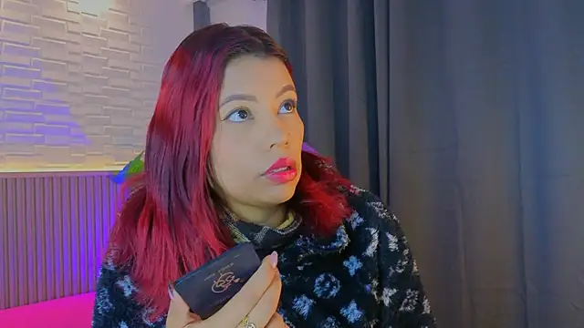 Snapshot of TiffanyWalk chatting on September 27, 11:15 am TiffanyWalk online show from September 27, 11:15 am