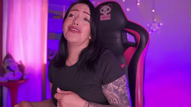 Snapshot of Madison_Mayer chatting on March 9, 1:04 pm Madison Mayer online show from March 9, 1:04 pm