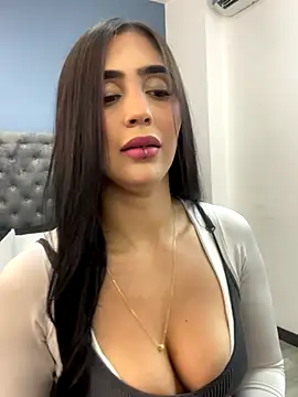 ChloeLambert online show from September 16, 9:27 pm
