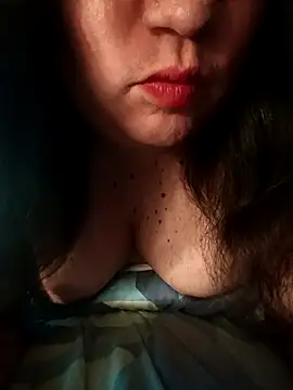 ValentinaBellucci1984 online show from September 16, 5:41 am