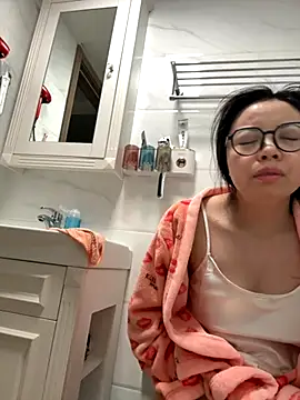 aa520uv online show from November 11, 1:05 am