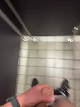 Snapshot of wassermann8484 chatting on February 27, 5:02 pm wassermann8484 online show from February 27, 5:02 pm