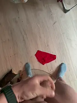 Snapshot of wassermann8484 chatting on April 1, 6:14 am wassermann8484 online show from April 1, 6:14 am