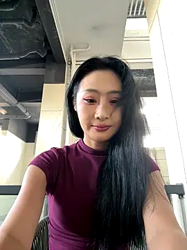 Snapshot of linger-23 chatting on September 11, 6:57 am linger-23 online show from September 11, 6:57 am