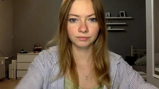 MillieShow online show from February 17, 9:54 pm