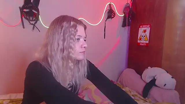 Your Horny Friends online show from March 23, 6:05 am