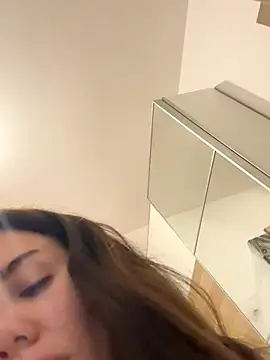 CelineReys online show from October 18, 3:24 pm