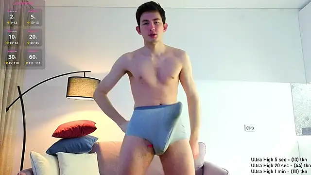 Danny  Magic online show from December 21, 7:15 am