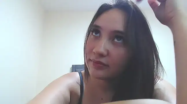 michellrouses online show from March 17, 3:07 pm