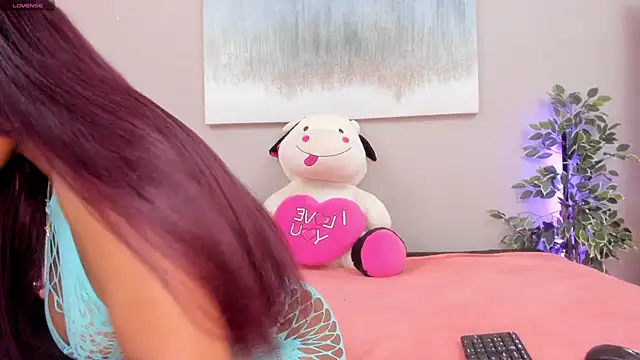 Snapshot of SammyDesire_10 chatting on November 25, 7:36 pm SammyDesire 10 online show from November 25, 7:36 pm