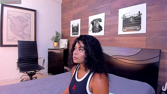 SammyDesire 10 online show from February 18, 7:43 pm