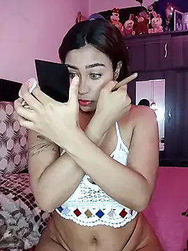 dayancarolina  online show from March 15, 4:24 pm