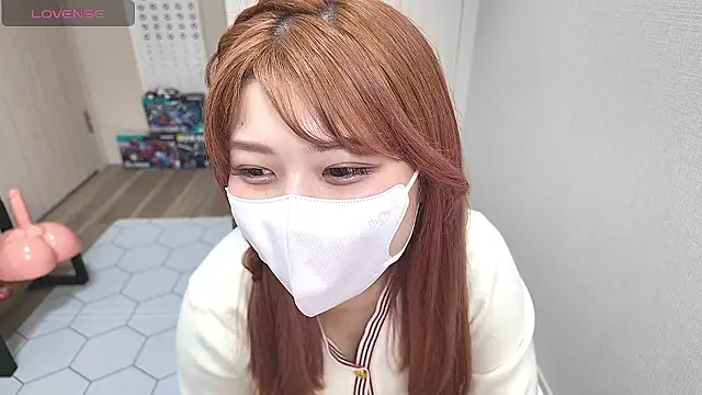 Snapshot of miharu01 chatting on March 25, 6:41 am miharu01 online show from March 25, 6:41 am