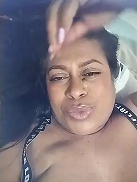 Tu-Reina online show from November 19, 6:02 am