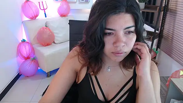 Snapshot of dangel_noir6 chatting on October 27, 10:19 am dangel noir6 online show from October 27, 10:19 am