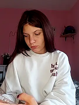 MeCherryy online show from September 28, 2:33 pm