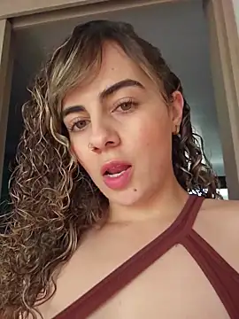 Sairy  online show from December 18, 9:10 pm