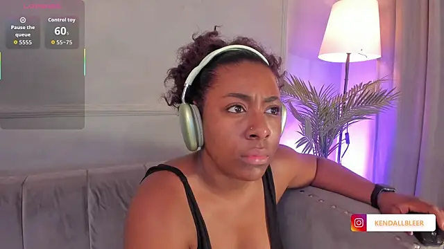 Kendallbleer online show from September 24, 11:57 am