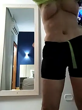 Snapshot of keityxxx chatting on June 11, 5:33 pm keityxxx online show from June 11, 5:33 pm