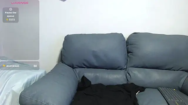 Christian Musclet4 online show from October 8, 3:26 am