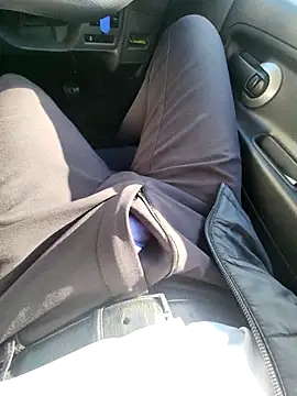 Snapshot of ikeike-kun chatting on March 5, 6:31 am ikeike-kun online show from March 5, 6:31 am