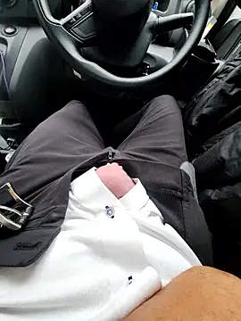 Snapshot of ikeike-kun chatting on March 26, 8:09 am ikeike-kun online show from March 26, 8:09 am