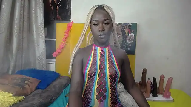 Snapshot of blackrose001 chatting on July 21, 1:19 am blackrose001 online show from July 21, 1:19 am
