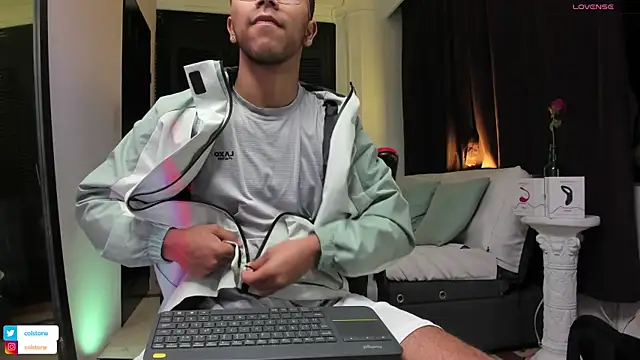 Colstorw  online show from September 26, 10:41 am