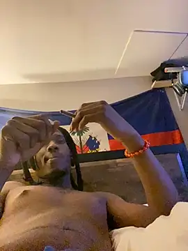 Snapshot of Sir-Tucker chatting on March 15, 6:36 am Sir-Tucker online show from March 15, 6:36 am