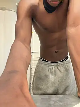 Renoirmonter online show from March 26, 10:26 pm