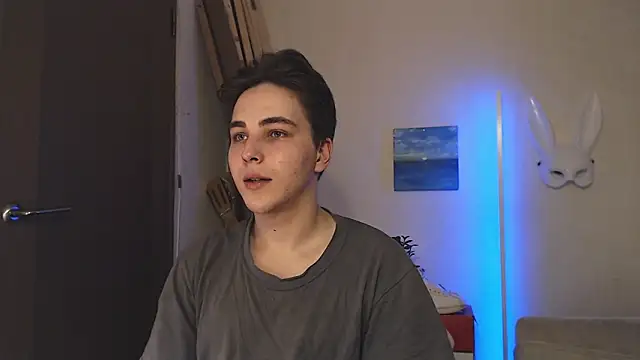 Snapshot of Eric_ether chatting on March 17, 1:18 pm Eric ether online show from March 17, 1:18 pm