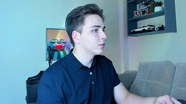 Snapshot of Eric_ether chatting on September 30, 8:47 pm Eric ether online show from September 30, 8:47 pm